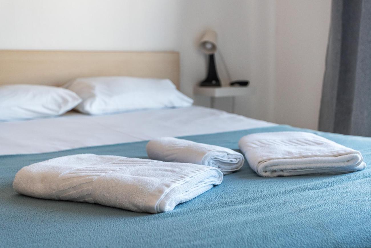 Blife Marya Private Rooms - Airport Stay Φάρο Εξωτερικό φωτογραφία