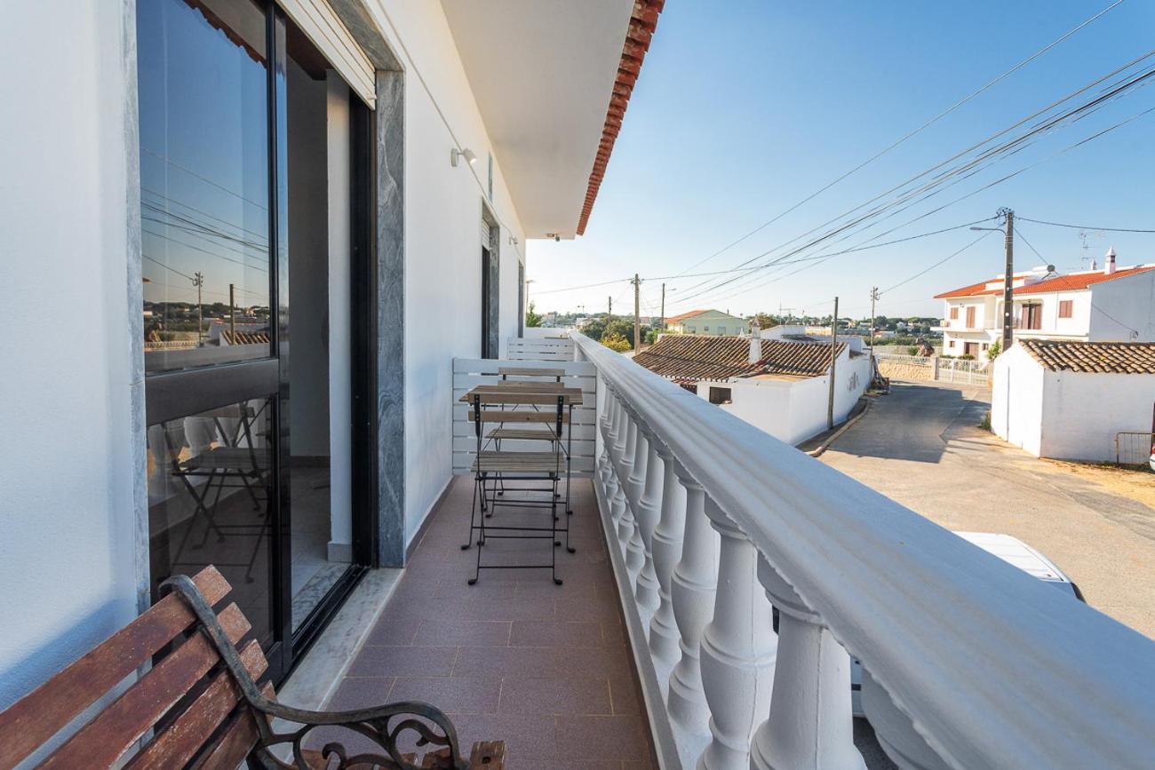 Blife Marya Private Rooms - Airport Stay Φάρο Εξωτερικό φωτογραφία