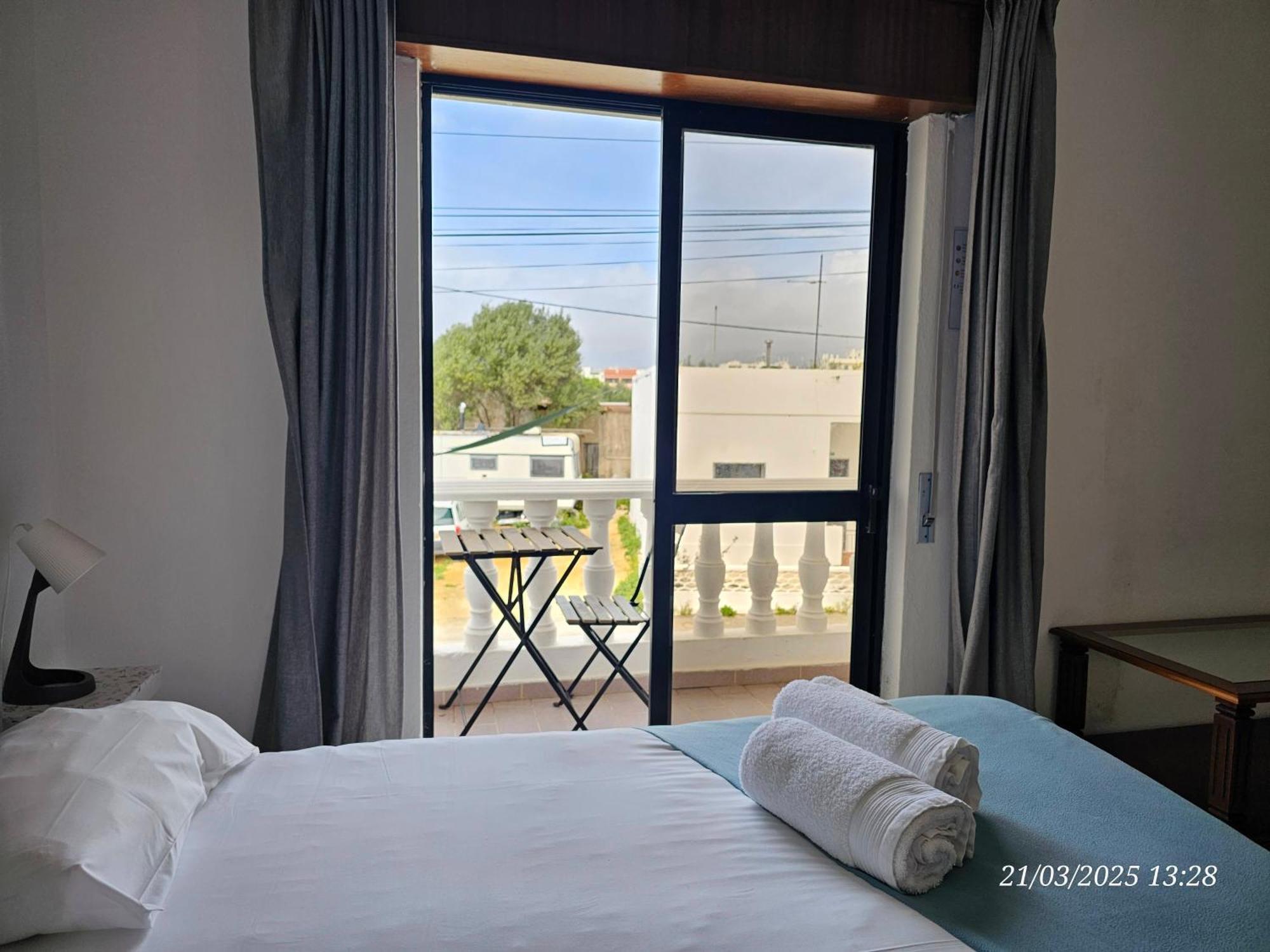 Blife Marya Private Rooms - Airport Stay Φάρο Δωμάτιο φωτογραφία